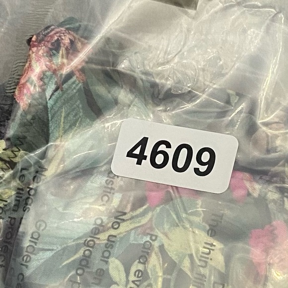 New! Victoria’s Secret Floral Shine Strap Wicked Push Up Bikini Top 4609 - Picture 7 of 7